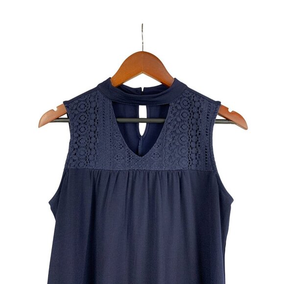 Cocomo Petite Womens Sleeveless Navy Top With Lace Detail & Back Button Closure - Picture 3 of 5